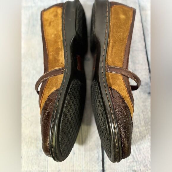 Born Brown Tan Leather Wing Tip Academia Casual Preppy Mary Jane Shoes Size 11 - Picture 2 of 11